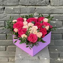 Цветочная композиция из Розы в коробке в Алакуртти