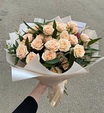 Букет Кремовые розы Латте в Алакуртти