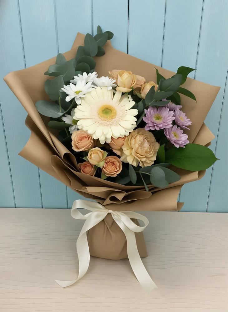 Букет цветов из: Герберы и Хризантемы в Алакуртти