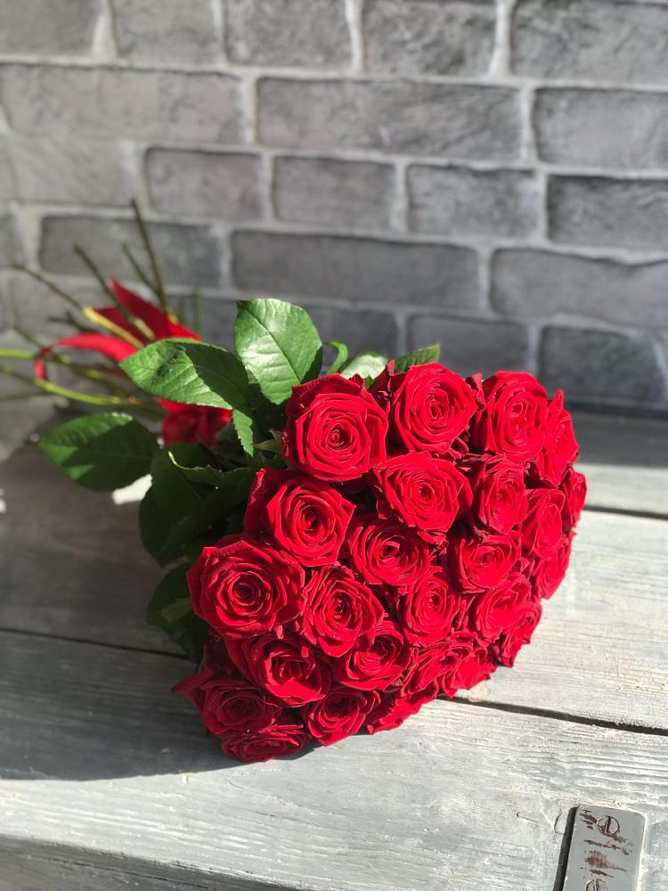 Букет Красные розы Фридом в Алакуртти