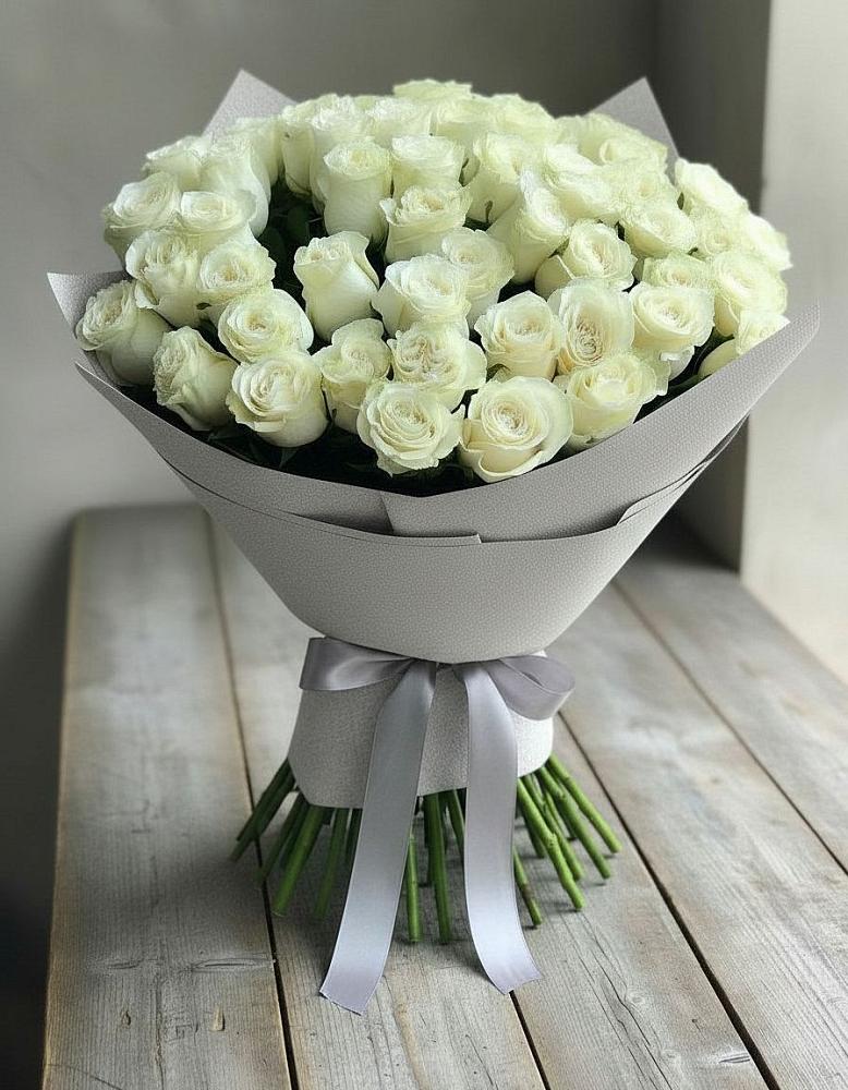 Букет 35 Белых роз в Алакуртти