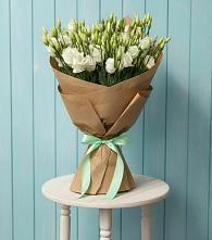 Букет цветов из:  Лизиантусы в Алакуртти