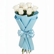 Букет 7 белых роз Проуд в Алакуртти