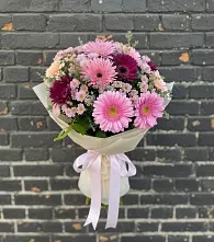 Букет цветов из:  Герберы и Хризантемы в Алакуртти