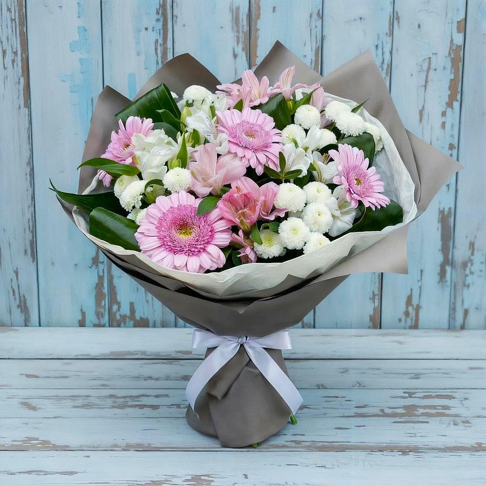 Букет цветов из: Герберы, Альстромерии и Хризантемы в Алакуртти